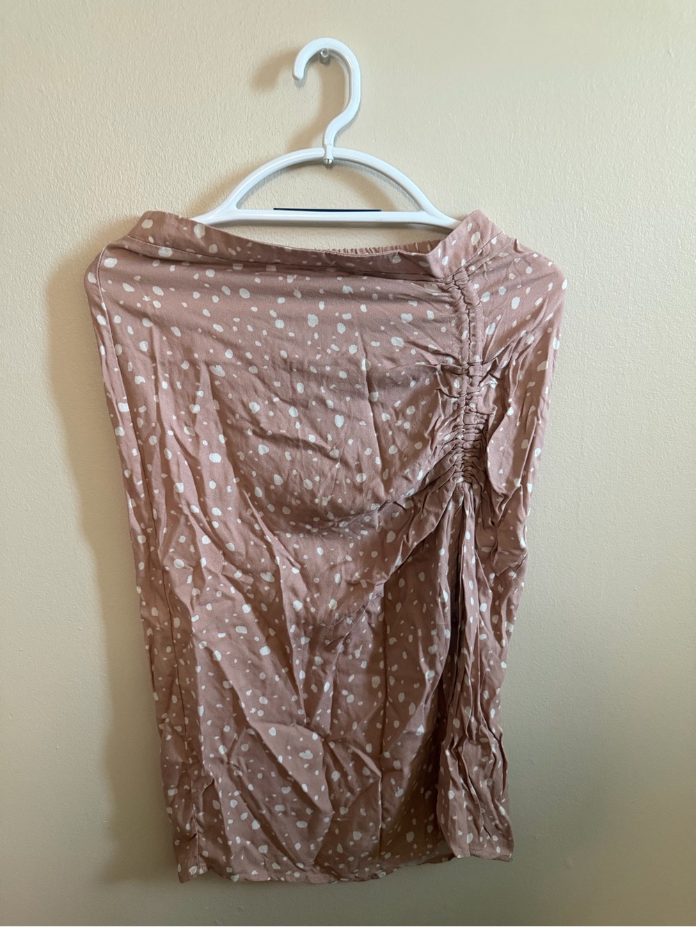 Polka Dot Ruched Midi Skirt in Dusty Rose